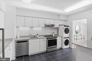 3713 S George Mason Dr, Falls Church, VA 22041 - Photo 14