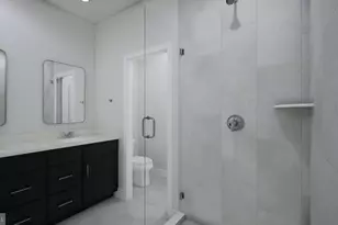 13742 Aviation Pl, Herndon, VA 20171 - Photo 16