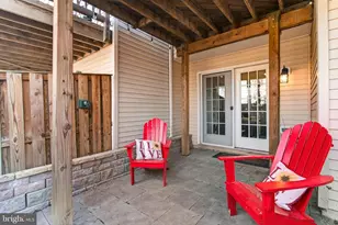 8445 Carmela Cir, Springfield, VA 22153 - Photo 8