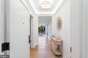 6718 Lowell Ave, McLean, VA 22101 - Photo 4