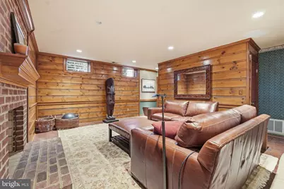 956 Walker Road, Great Falls, VA 22066 - Photo 42