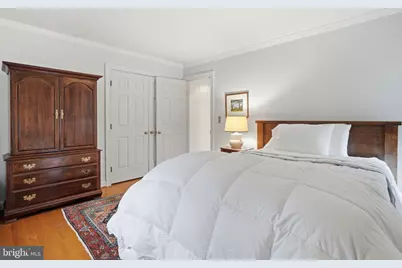 956 Walker Road, Great Falls, VA 22066 - Photo 36