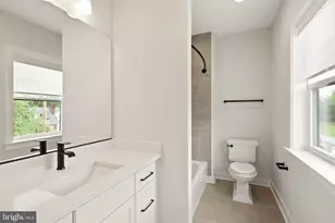 410 Dove Cir SW, Vienna, VA 22180 - Photo 62