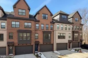 3847 Rainier Dr, Fairfax, VA 22033 - Photo 12