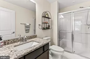 3847 Rainier Dr, Fairfax, VA 22033 - Photo 56