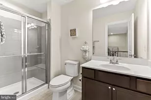 3847 Rainier Dr, Fairfax, VA 22033 - Photo 46