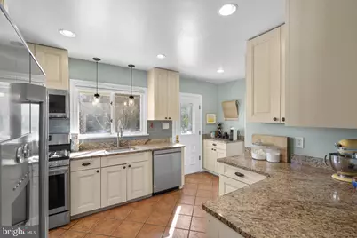 7005 Grove Road, Alexandria, VA 22306 - Photo 10