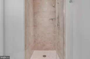 8220 Crestwood Heights Dr, McLean, VA 22102 - Photo 22