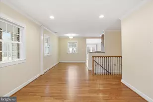 7416 Sportsman Dr, Falls Church, VA 22043 - Photo 4