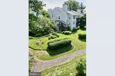 10087 Oakton Terrace Road, Oakton, VA 22124 - Photo 2