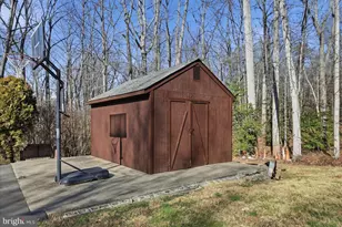 12215 Henderson Rd, Clifton, VA 20124 - Photo 26