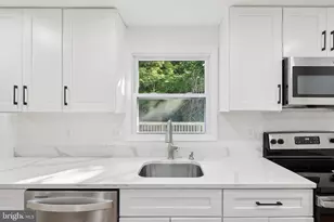 6246 Hillside Rd, Springfield, VA 22152 - Photo 18