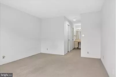 8380 Greensboro Drive #525, McLean, VA 22102 - Photo 16