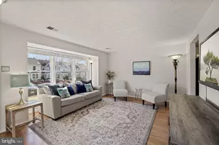 1538 Twisted Oak Dr, Reston, VA 20194 - Photo 4