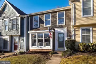 1538 Twisted Oak Dr, Reston, VA 20194 - Photo 1
