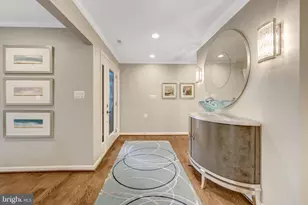 2806 Oakton Manor Ct, Oakton, VA 22124 - Photo 6