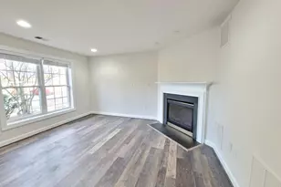 13660 Lavender Mist Ln, Centreville, VA 20120 - Photo 6