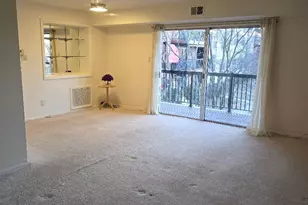 214 Locust St SE, Vienna, VA 22180 - Photo 4