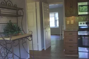 9713 Klimt Ct, Burke, VA 22015 - Photo 8