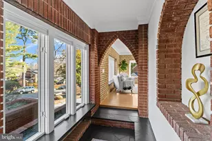 2628 Woodley Pl, Falls Church, VA 22046 - Photo 4