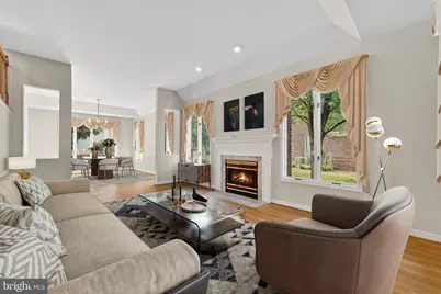 13103 Anvil Place, Herndon, VA 20171 - Photo 12