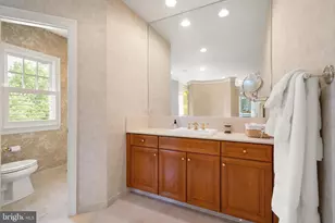 7212 Farm Meadow Ct, McLean, VA 22101 - Photo 24