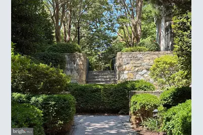 7212 Farm Meadow Court, McLean, VA 22101 - Photo 44
