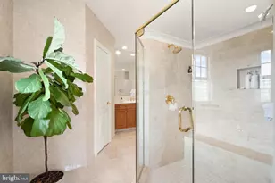 7212 Farm Meadow Ct, McLean, VA 22101 - Photo 22