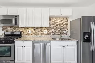 4016 Hirst Dr, Annandale, VA 22003 - Photo 14