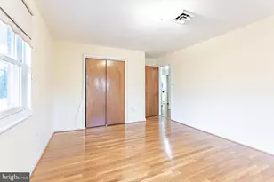 2201 Rollins Dr, Alexandria, VA 22307 - Photo 26
