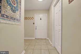 2225 Lovedale Ln, Reston, VA 20191 - Photo 2