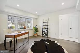 13134 Madonna Ln, Fairfax, VA 22033 - Photo 14