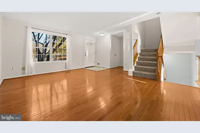 6639 Rockleigh Way, Alexandria, VA 22315 - Photo 4