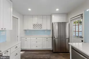 7114 Xavier Ct, McLean, VA 22101 - Photo 12