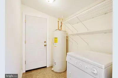 6924 Kenfig Drive, Falls Church, VA 22042 - Photo 20