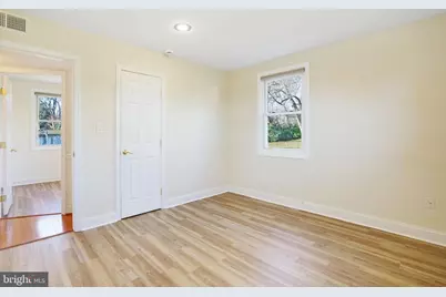 6924 Kenfig Drive, Falls Church, VA 22042 - Photo 14