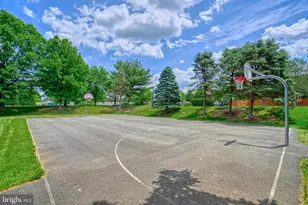 10812 Crippen Vale Ct, Reston, VA 20194 - Photo 88