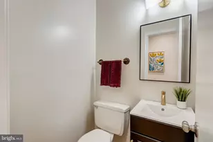 9010 Brook Ford Rd, Burke, VA 22015 - Photo 10