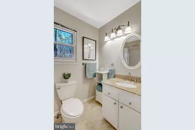 9010 Brook Ford Road, Burke, VA 22015 - Photo 18