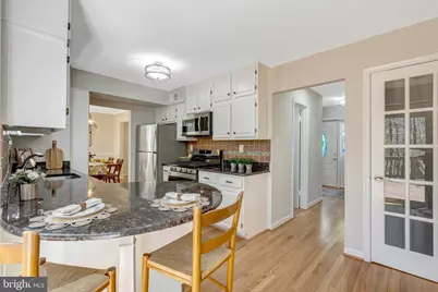 9010 Brook Ford Road, Burke, VA 22015 - Photo 8