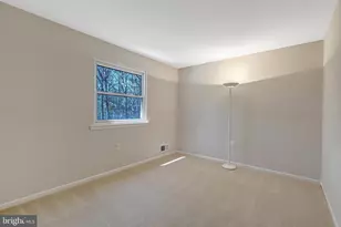 9010 Brook Ford Rd, Burke, VA 22015 - Photo 20