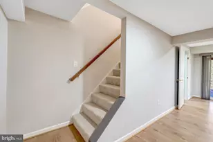 9010 Brook Ford Rd, Burke, VA 22015 - Photo 30