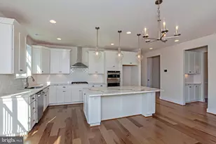 8753 Southern Oaks Pl, Lorton, VA 22079 - Photo 2