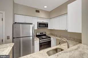 1625 International Dr, McLean, VA 22102 - Photo 12