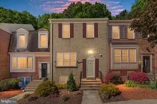 10456 Malone Ct, Fairfax, VA 22032 - Photo 2
