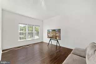 10456 Malone Ct, Fairfax, VA 22032 - Photo 8