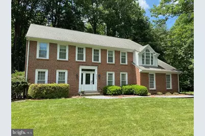 4926 Novak Lane, Fairfax, VA 22030 - Photo 2