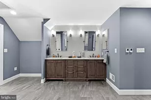 8138 Rondelay Ln, Fairfax Station, VA 22039 - Photo 32