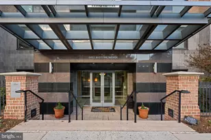 2451 Midtown Ave, Alexandria, VA 22303 - Photo 6