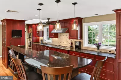 7509 Walton Lane, Annandale, VA 22003 - Photo 12